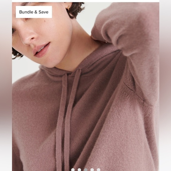 Naadam Off-Duty Cashmere Hoodie in Mauve - Picture 2 of 16